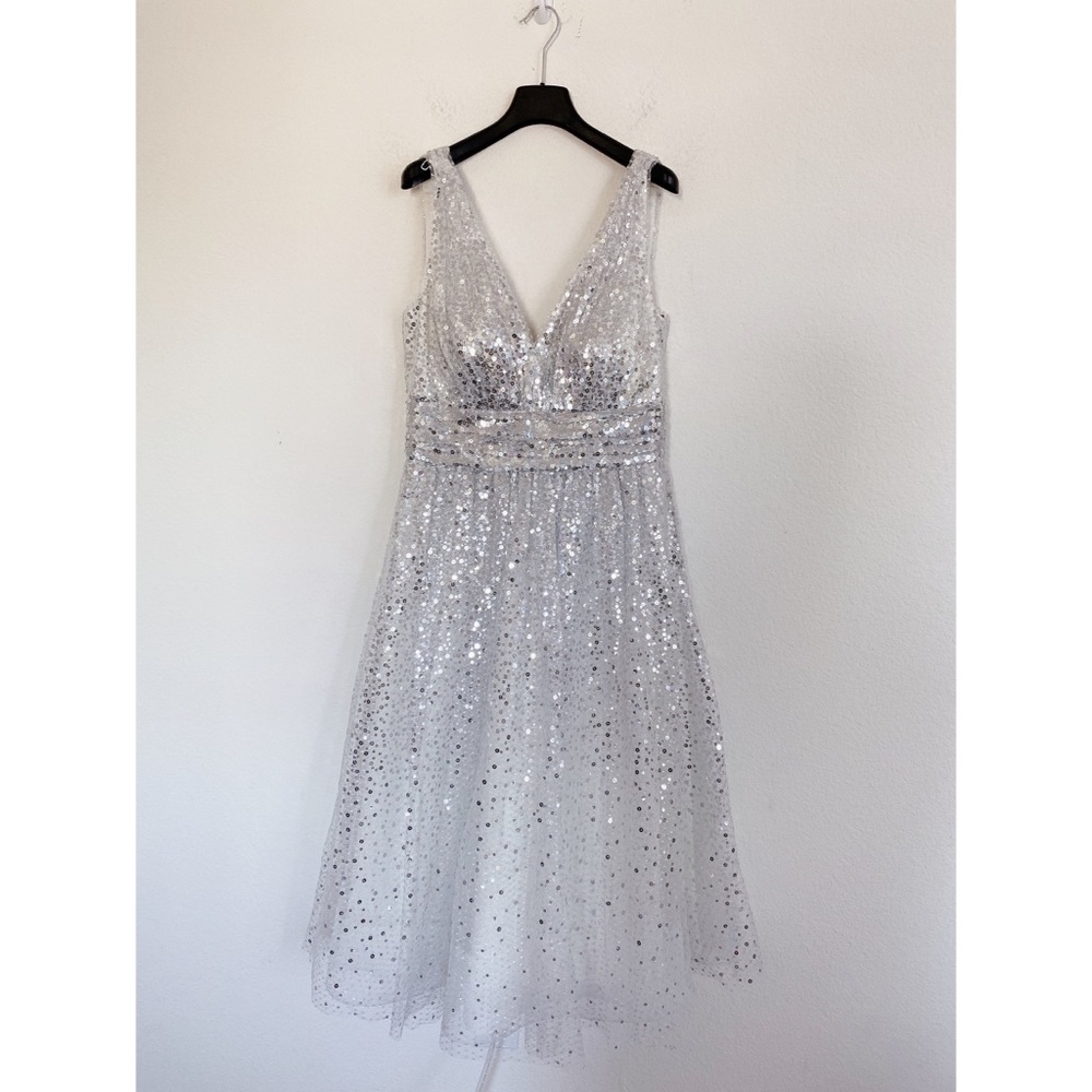 Marchesa Notte Degrade sequin gown tea length - Picture 9 of 14